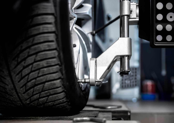 Pyöränkulmien säätö nostokuva