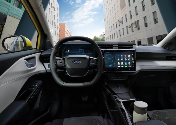 Ford Puma Gen-E sisätilat