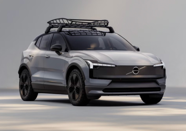 Volvo EX30 Cross Country