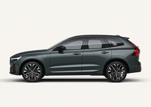 Uudistettu Volvo XC60 -lataushybridi