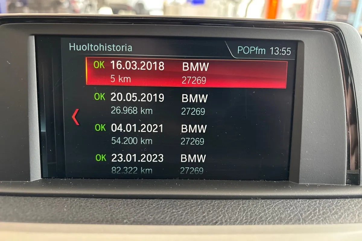 BMW 320