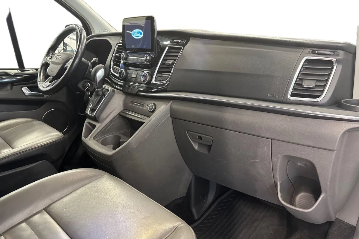 FORD Tourneo Custom