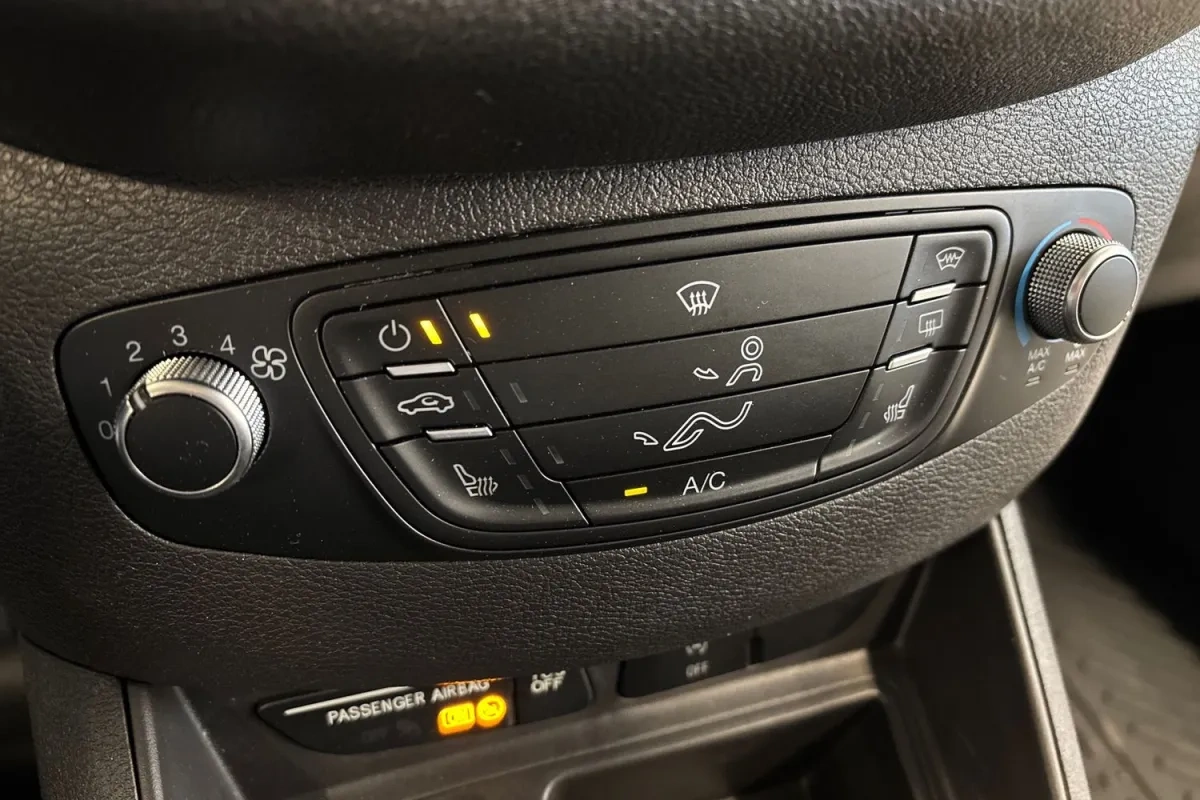 Ford Transit Courier