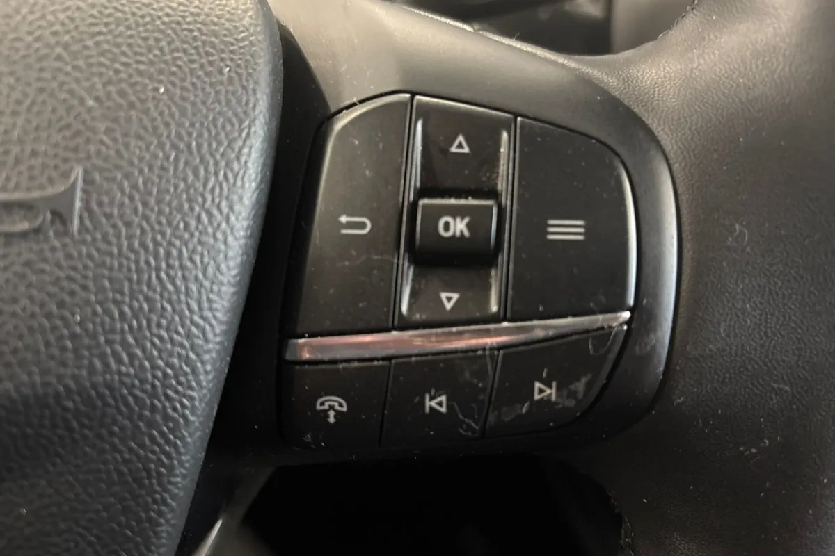 FORD Transit Courier