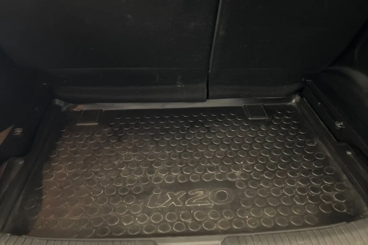 HYUNDAI ix20