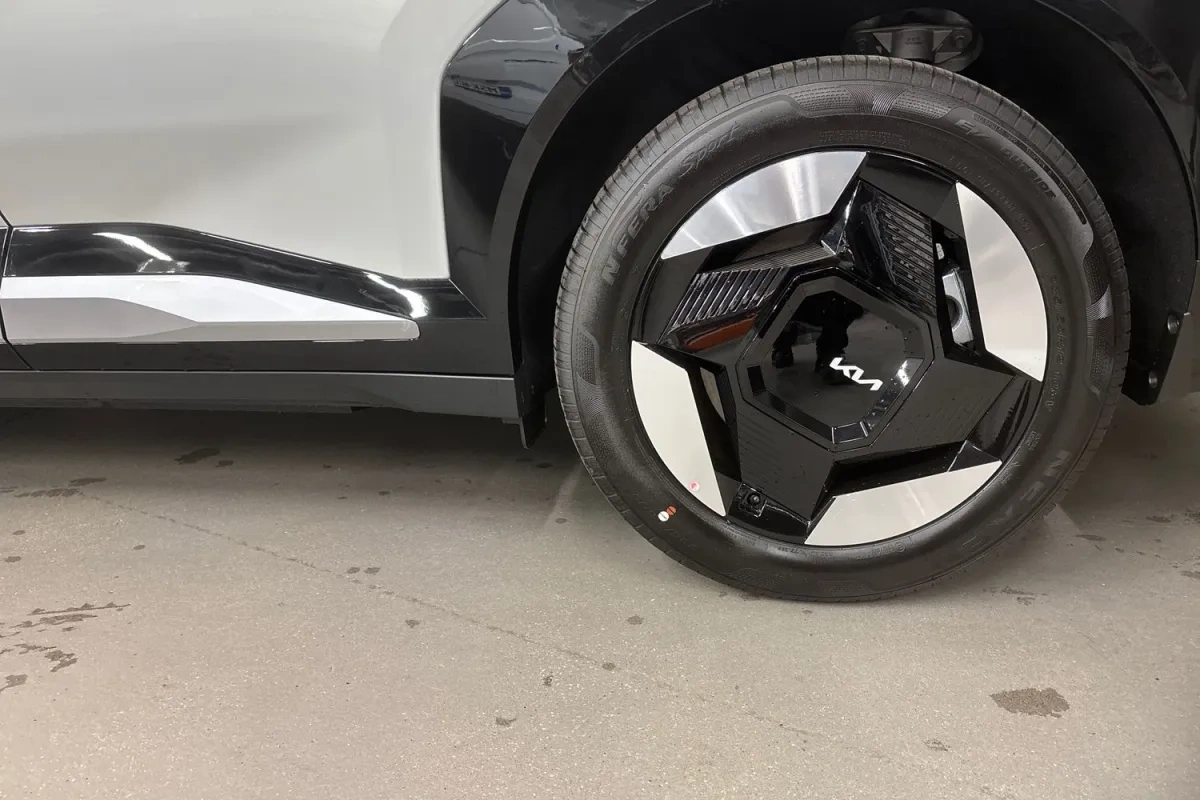 Kia EV5
