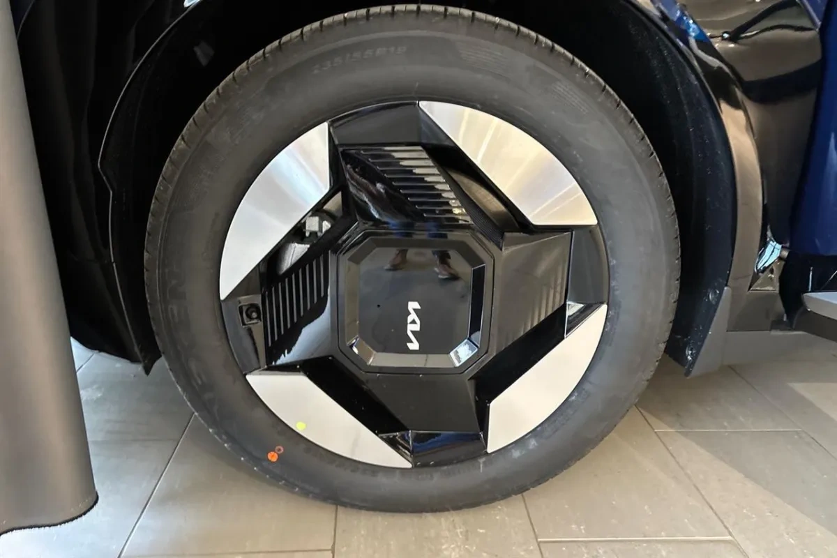 Kia EV5