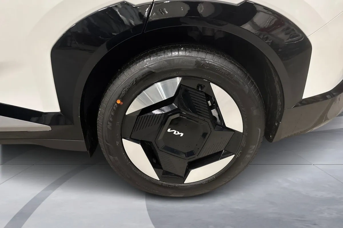 Kia EV5