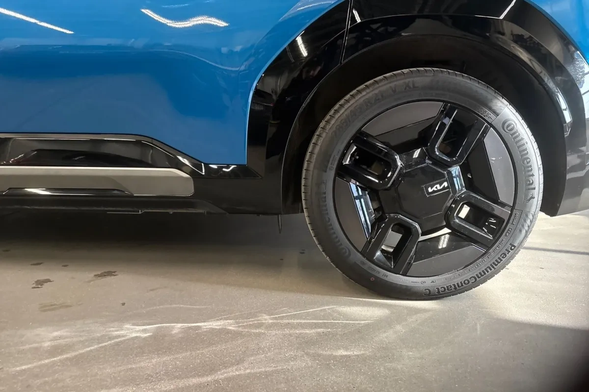 KIA EV9