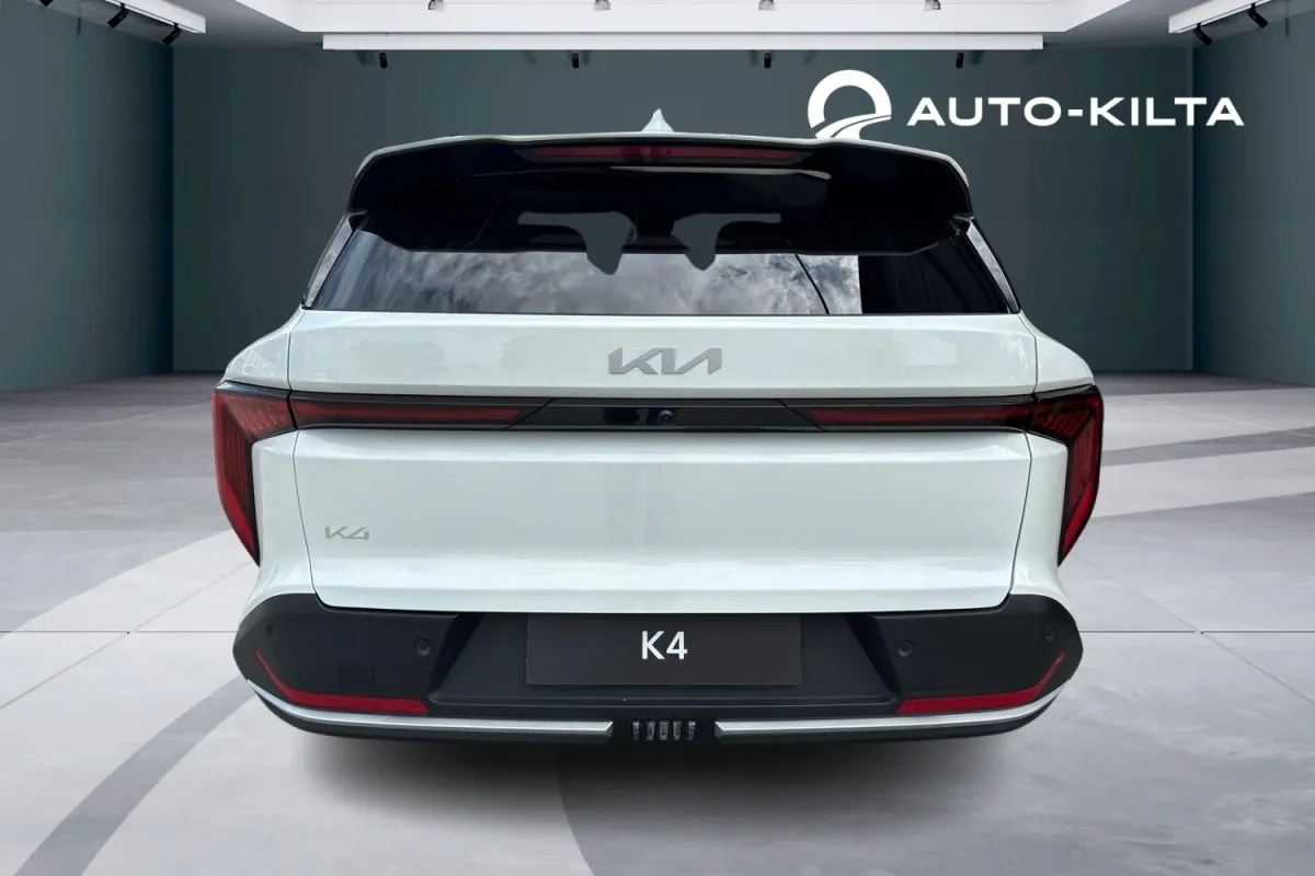 Kia K4