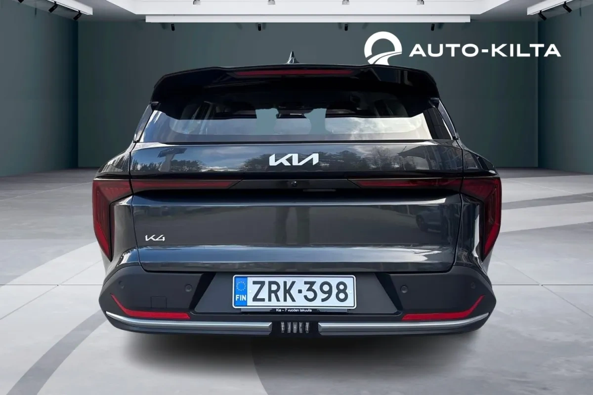Kia K4