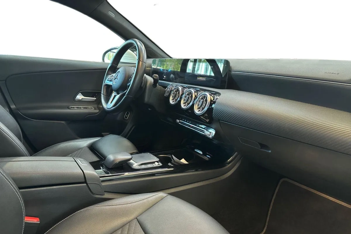 Mercedes-Benz A