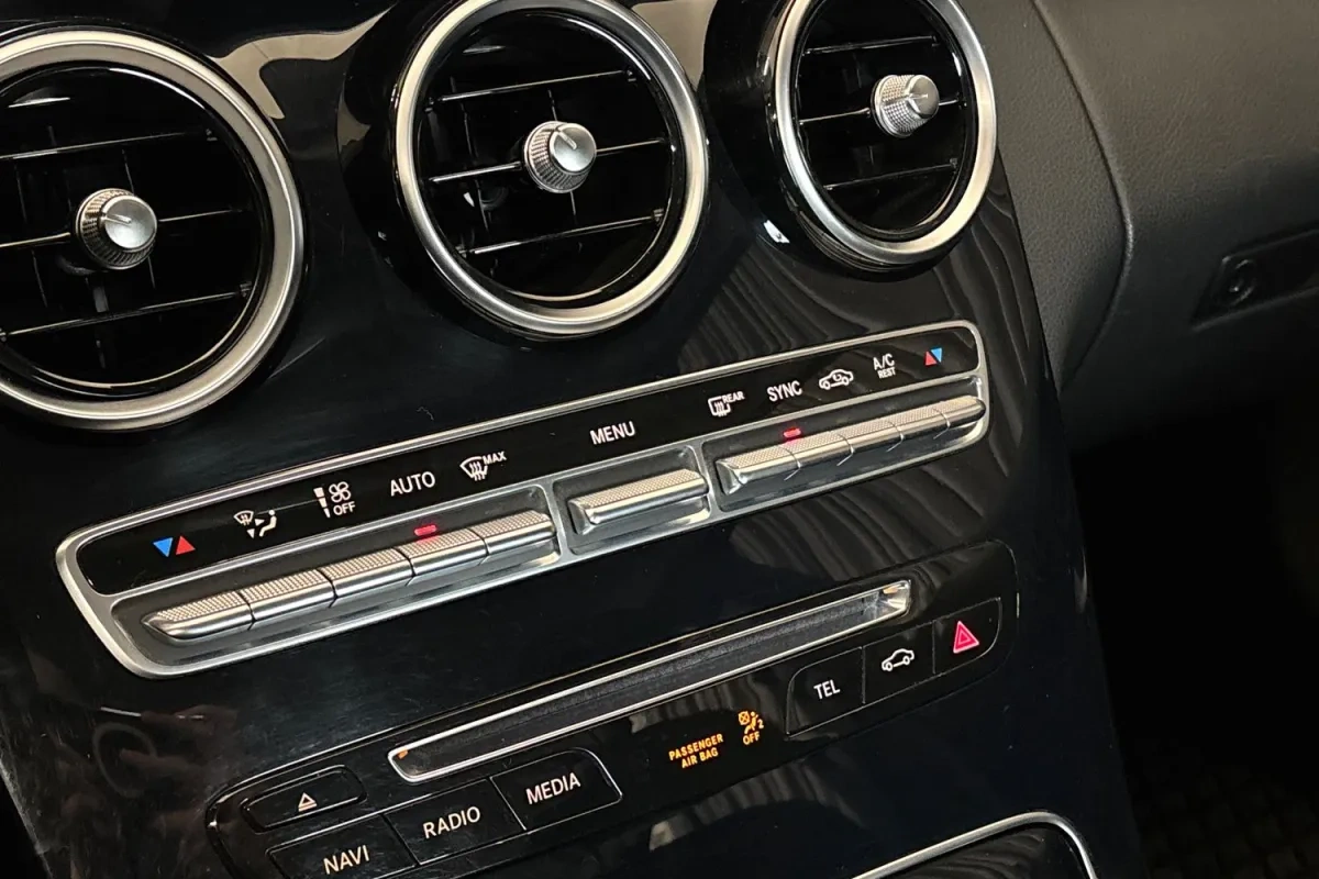 Mercedes-Benz C