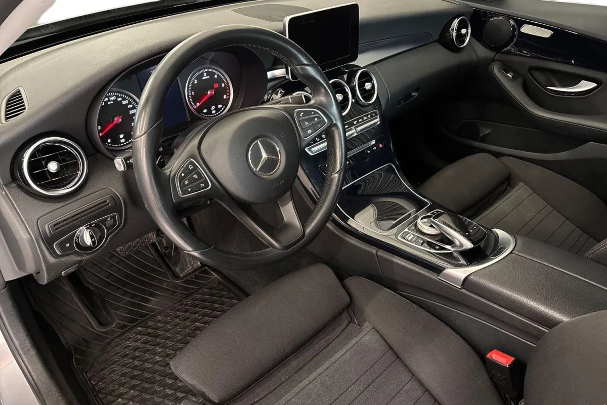 Mercedes-Benz C