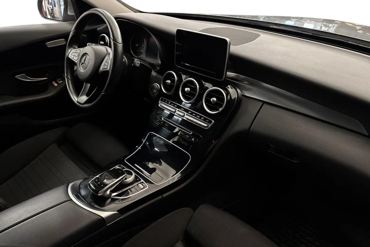 Mercedes-Benz C