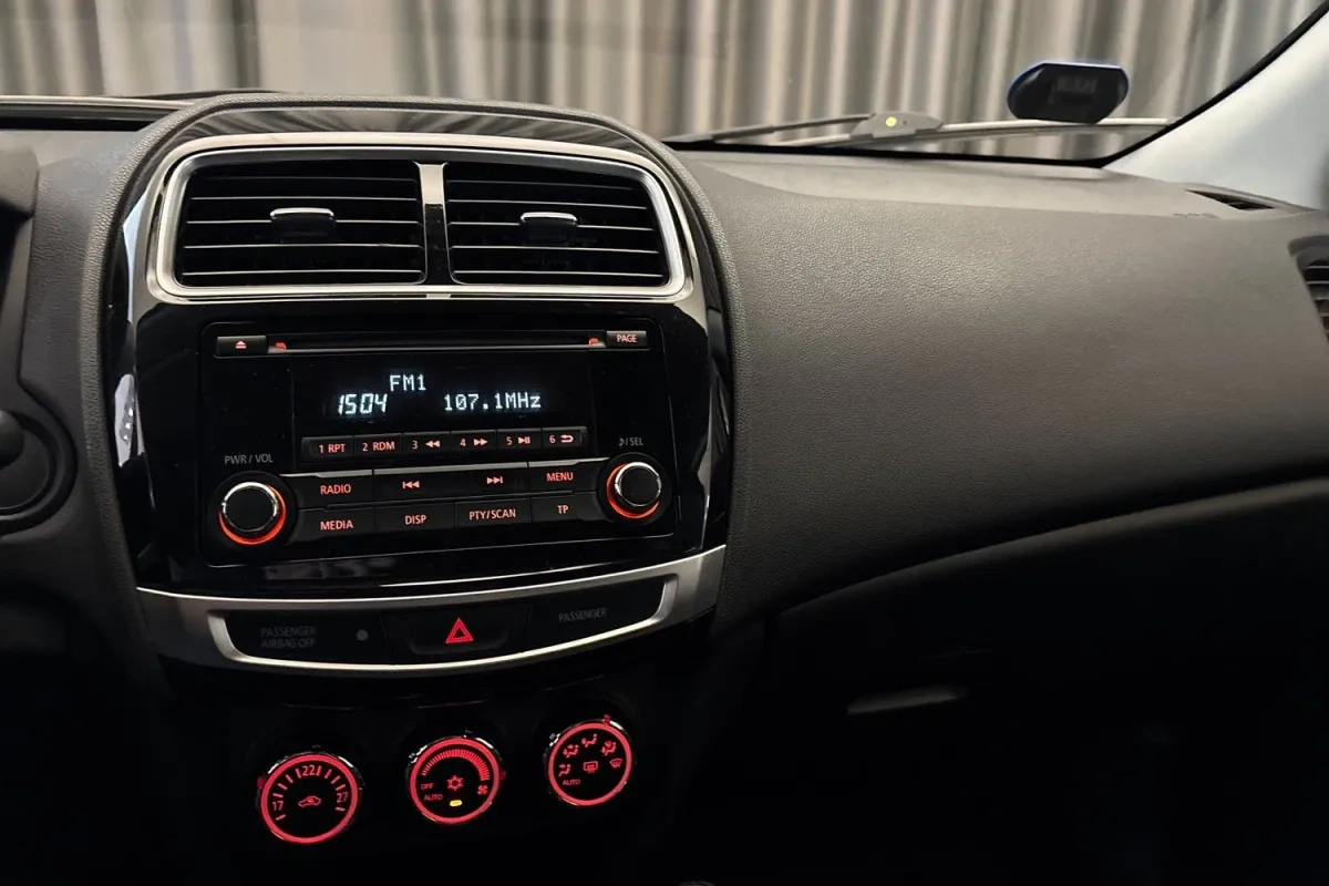 MITSUBISHI ASX