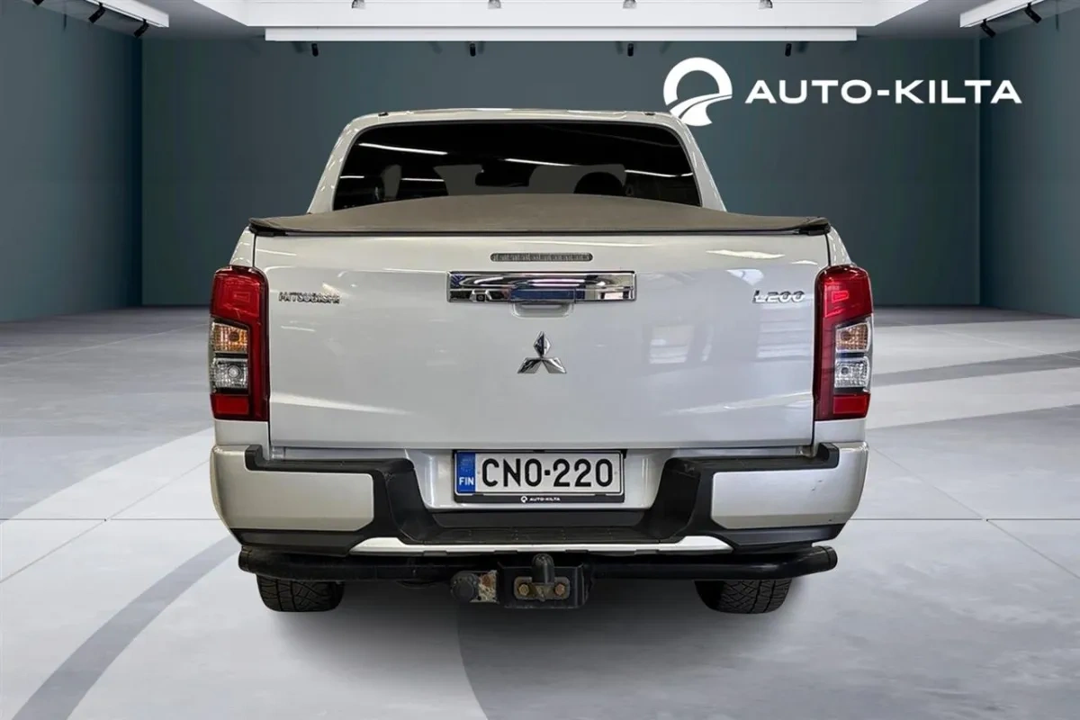 Mitsubishi L200