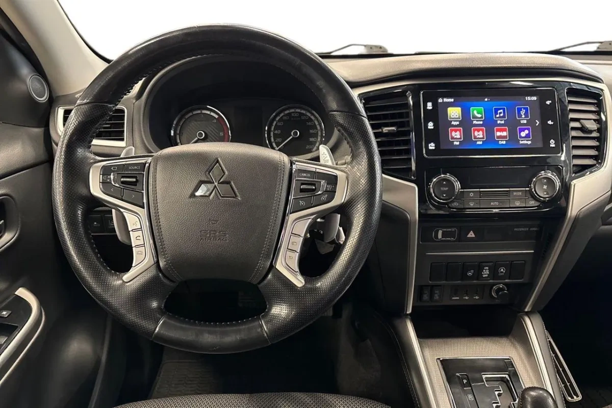Mitsubishi L200