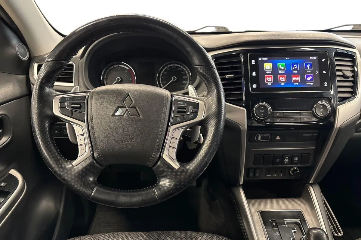 Mitsubishi L200