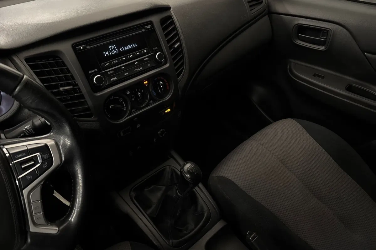 Mitsubishi L200