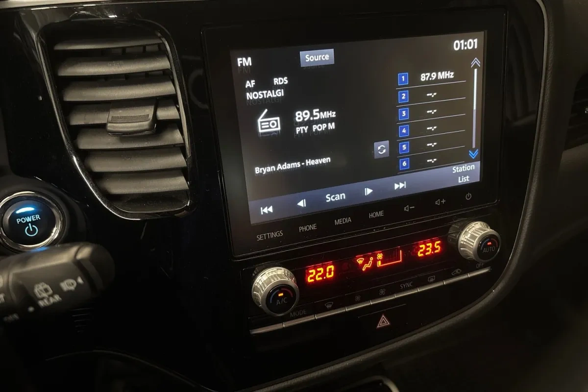 Mitsubishi Outlander PHEV