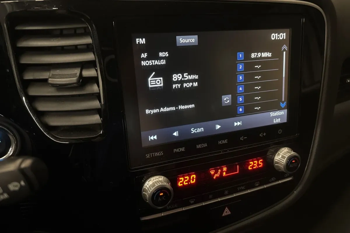 Mitsubishi Outlander PHEV