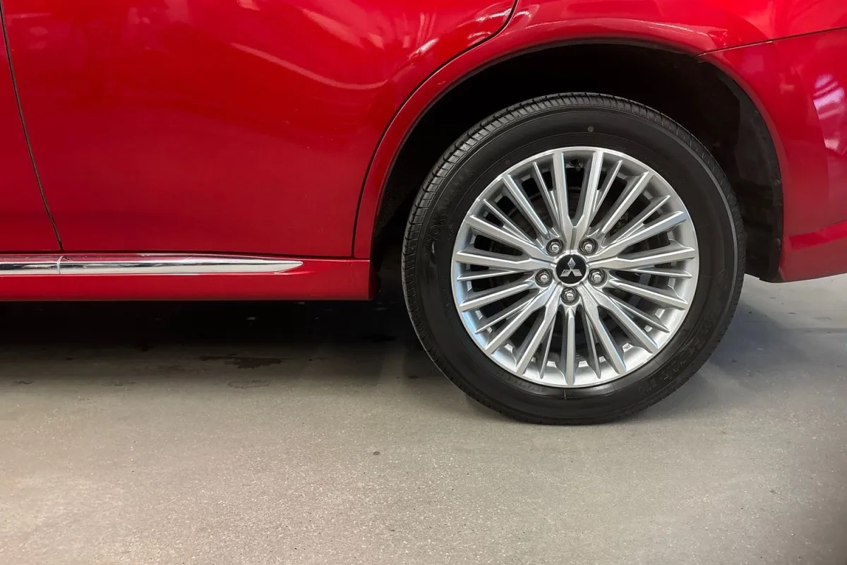 Mitsubishi Outlander PHEV