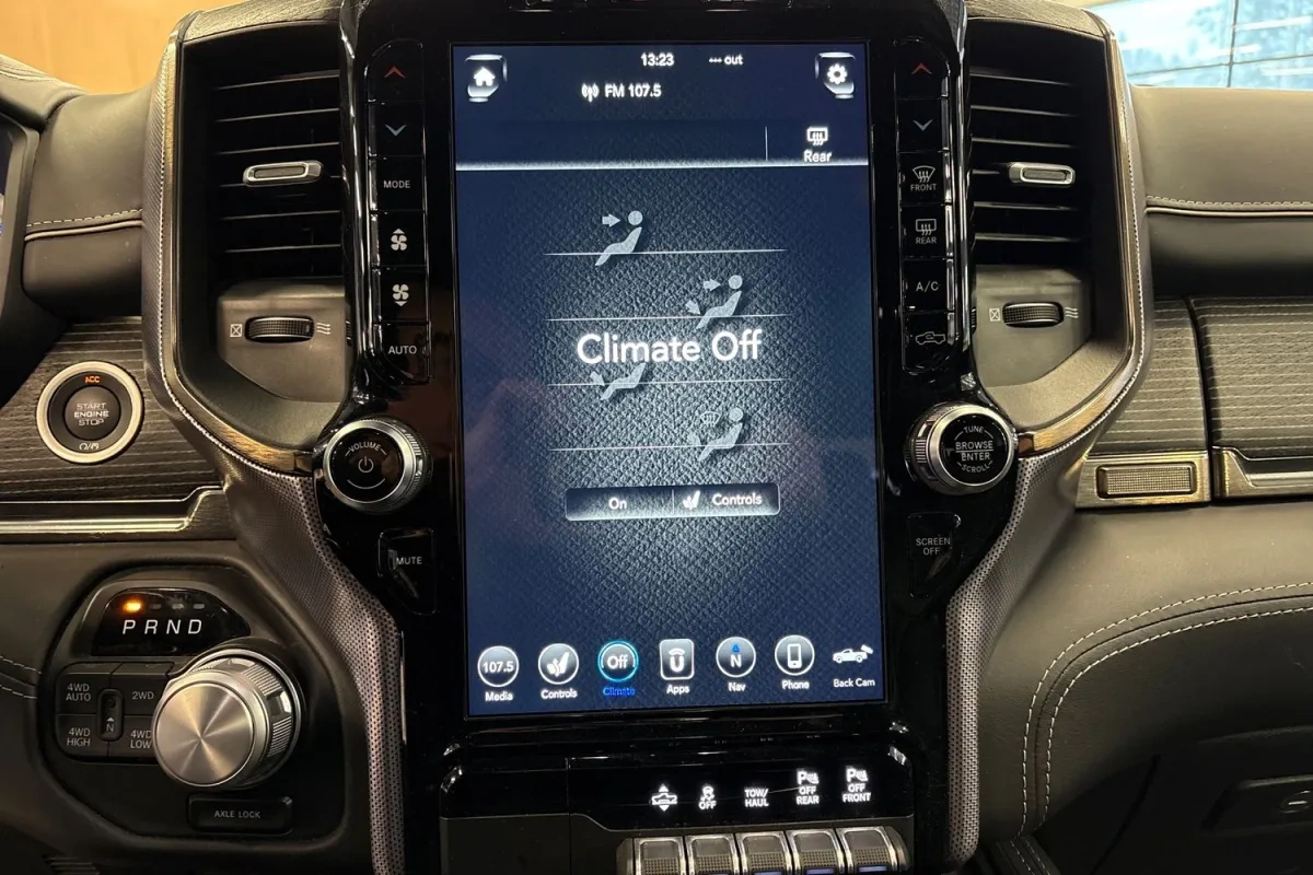 Ram 1500 Limited Crew Cab