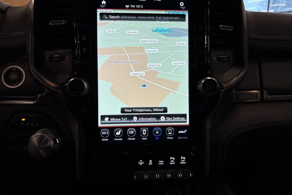 Ram 1500 Limited Crew Cab