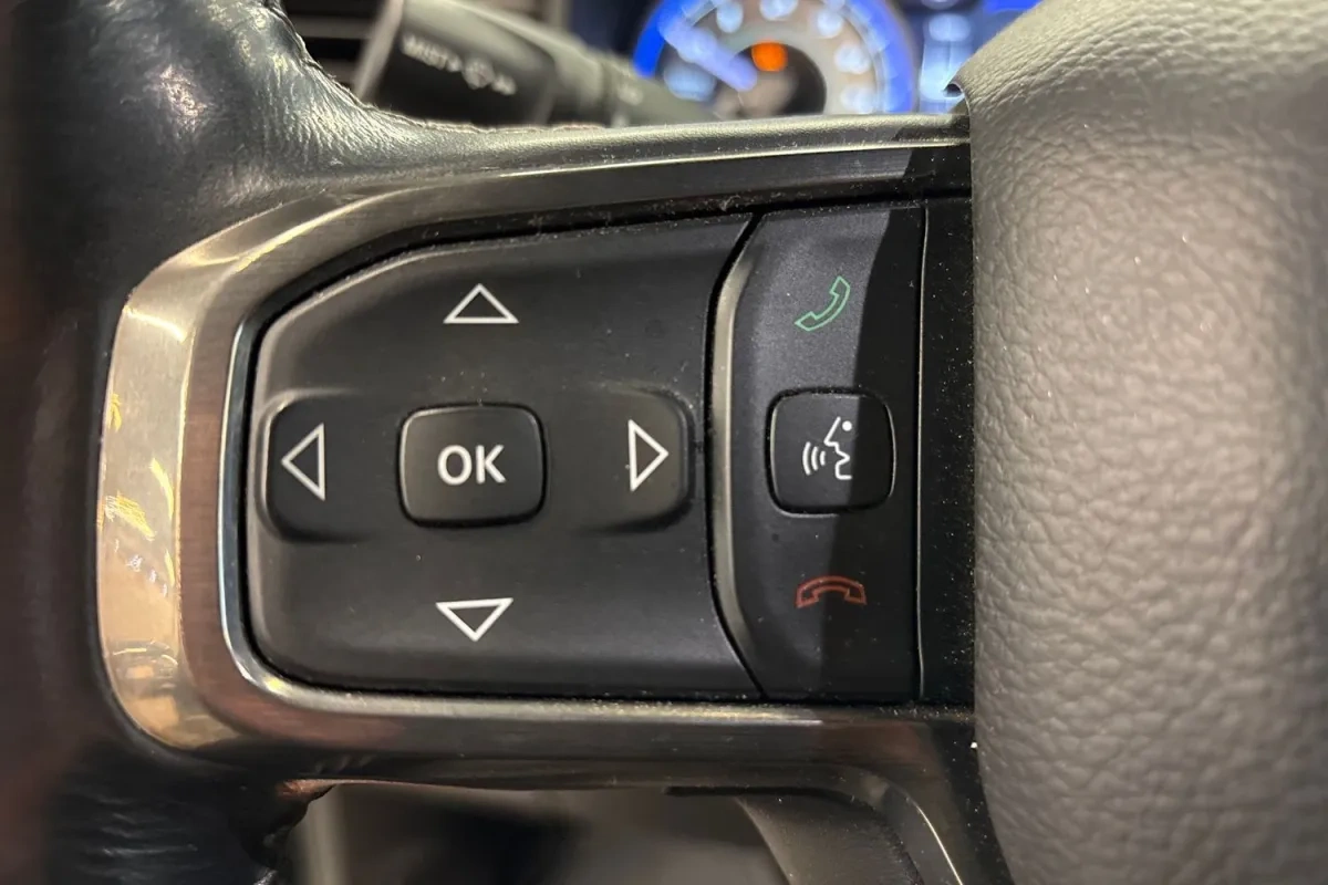 Ram 1500 Limited Crew Cab