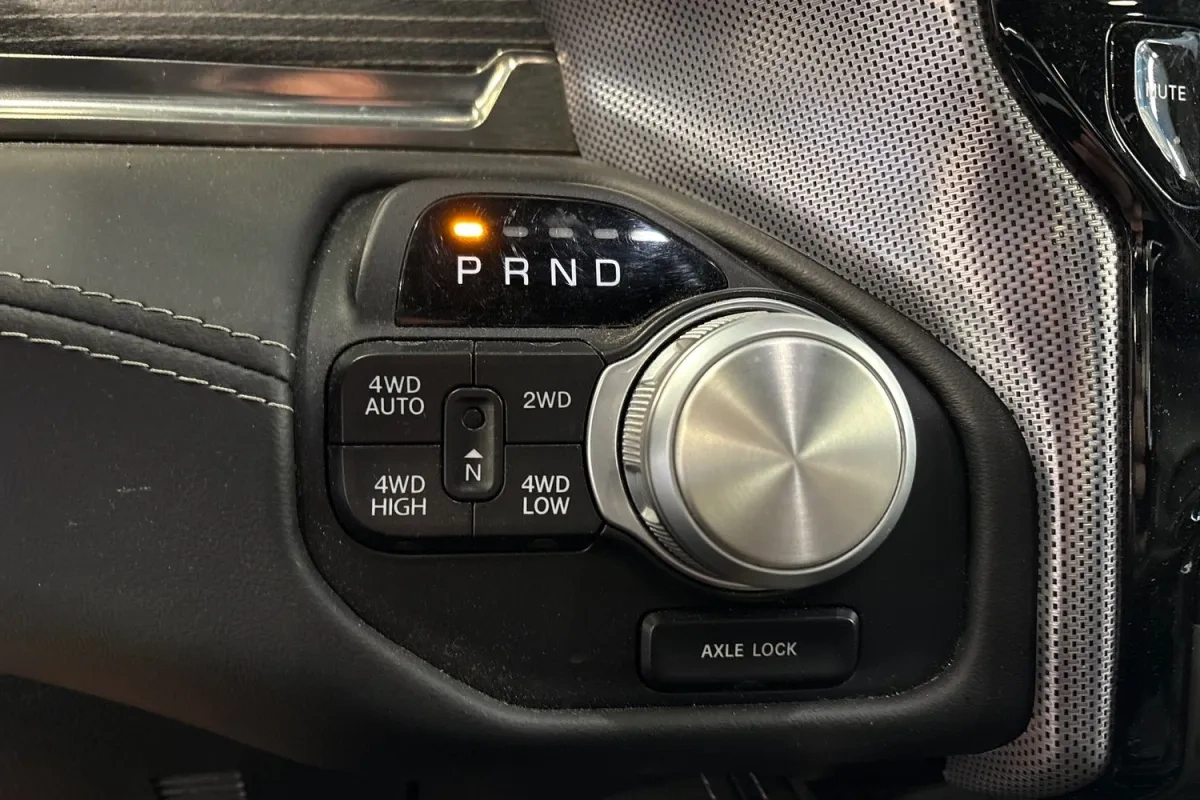 Ram 1500 Limited Crew Cab