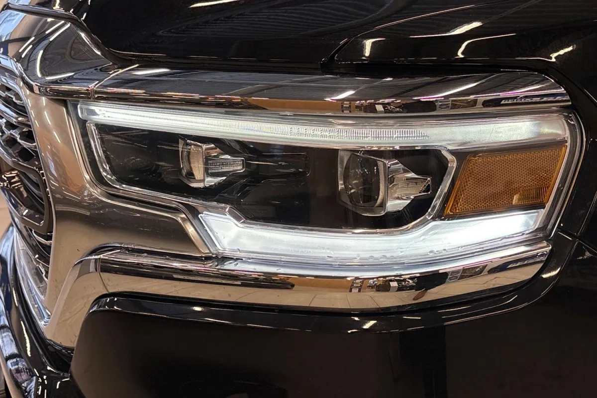 Ram 1500 Limited Crew Cab