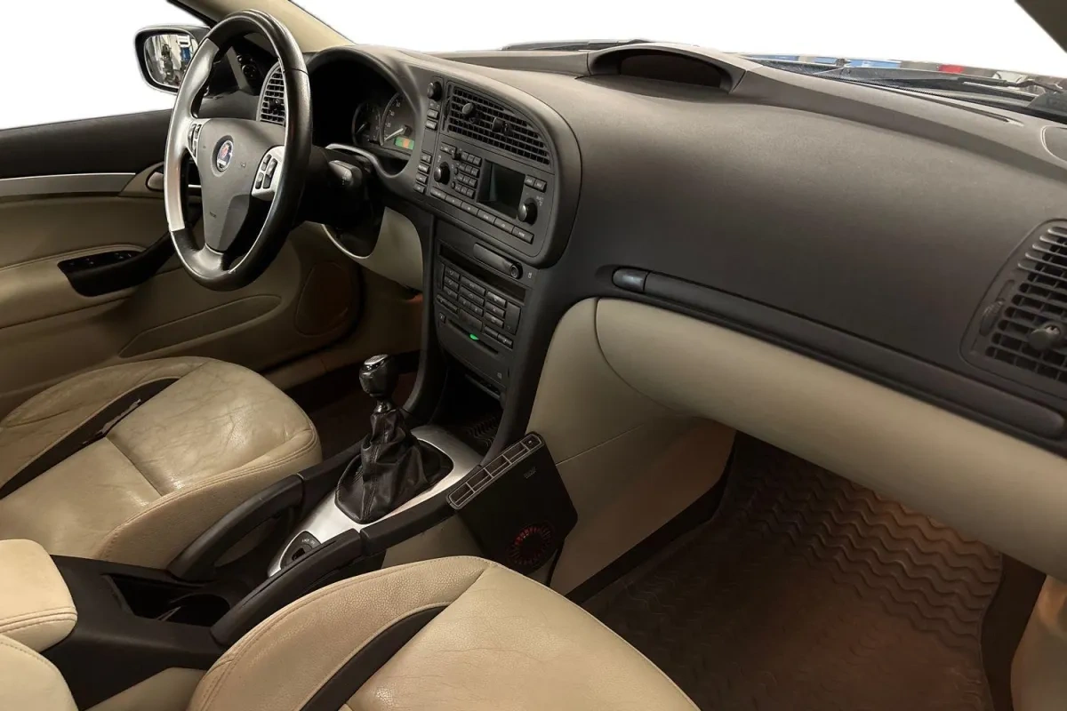 Saab 9-3