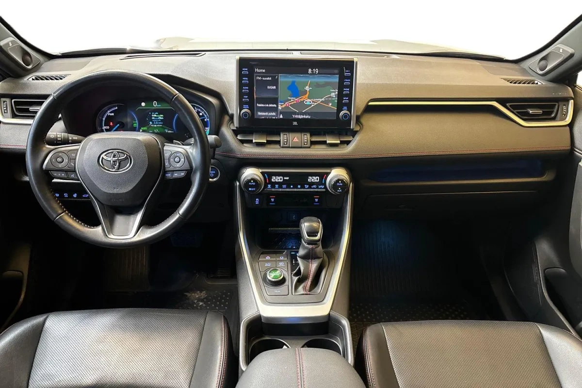 TOYOTA RAV4 Plug-in
