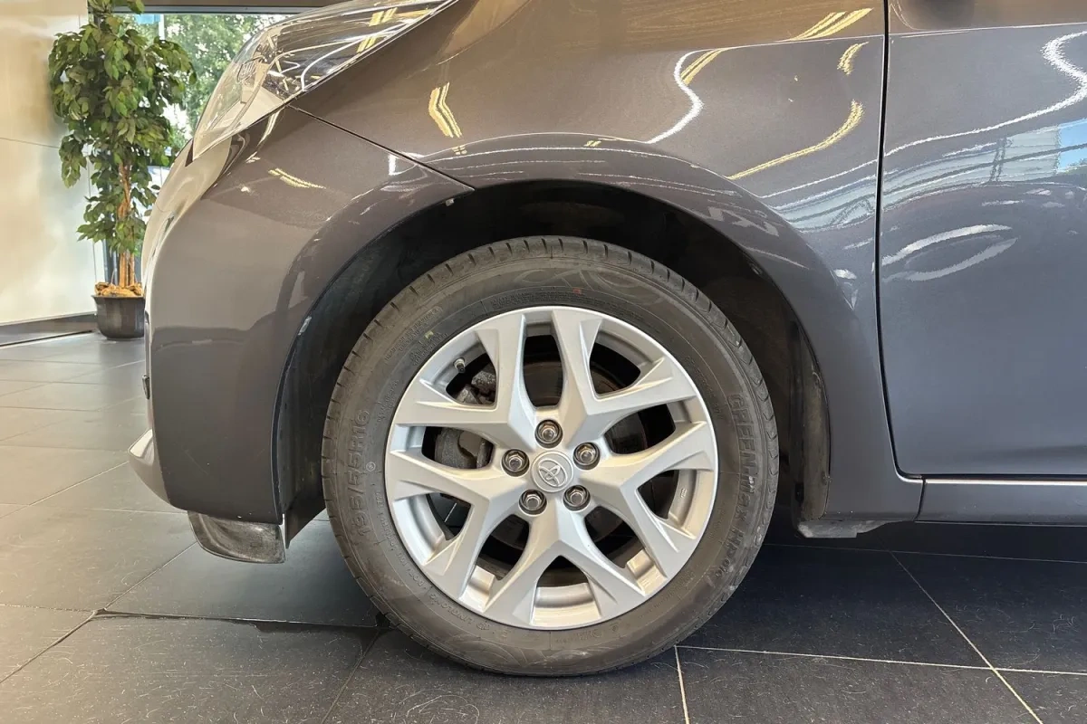 Toyota Verso-S