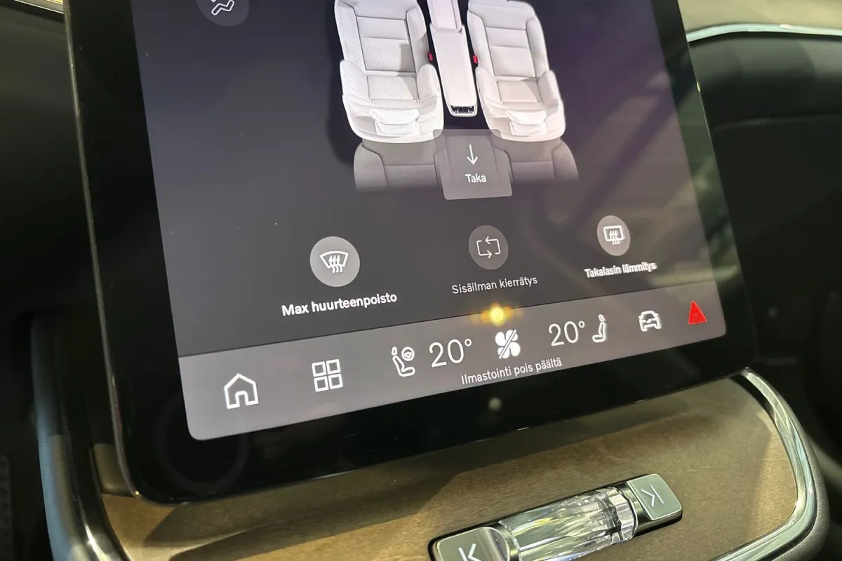 Volvo ES90