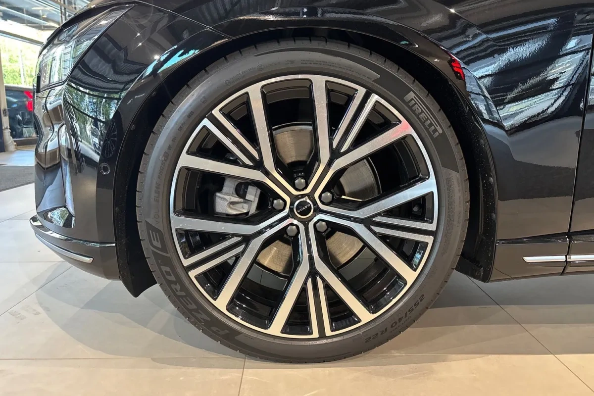 Volvo ES90