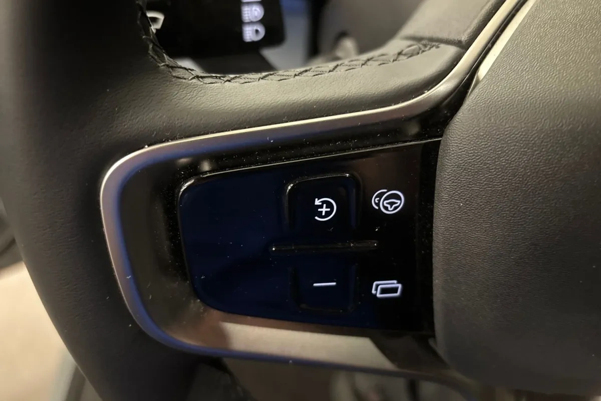 Volvo EX30