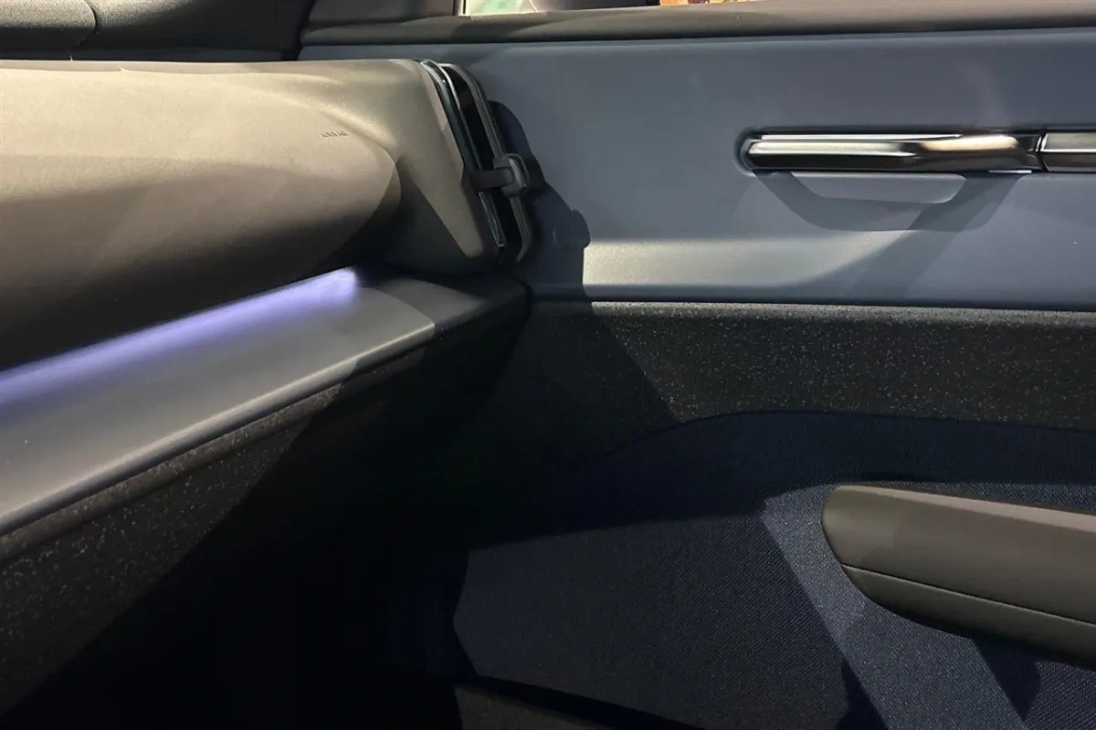 Volvo EX30