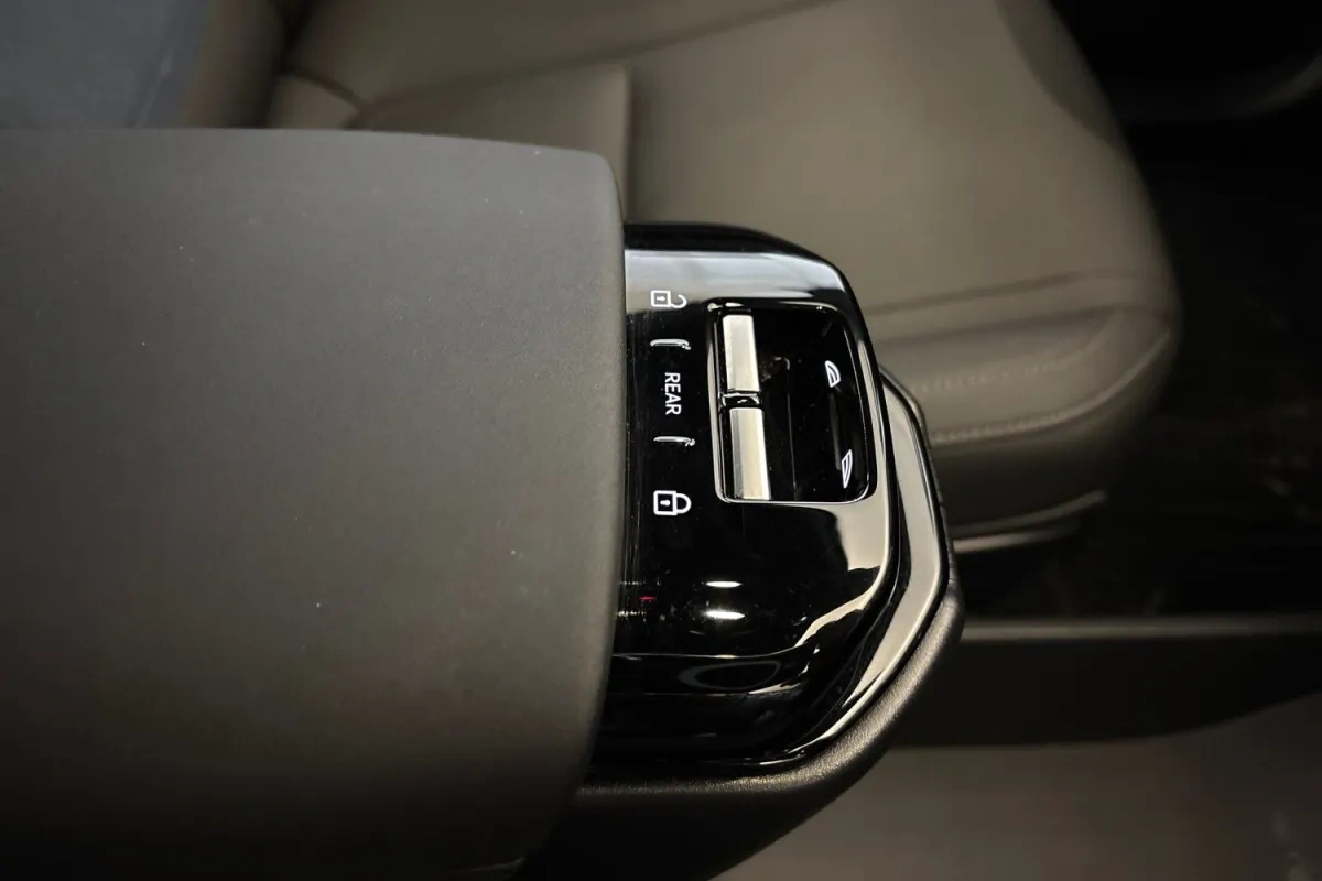 Volvo EX30