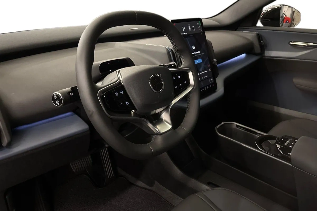 Volvo EX30