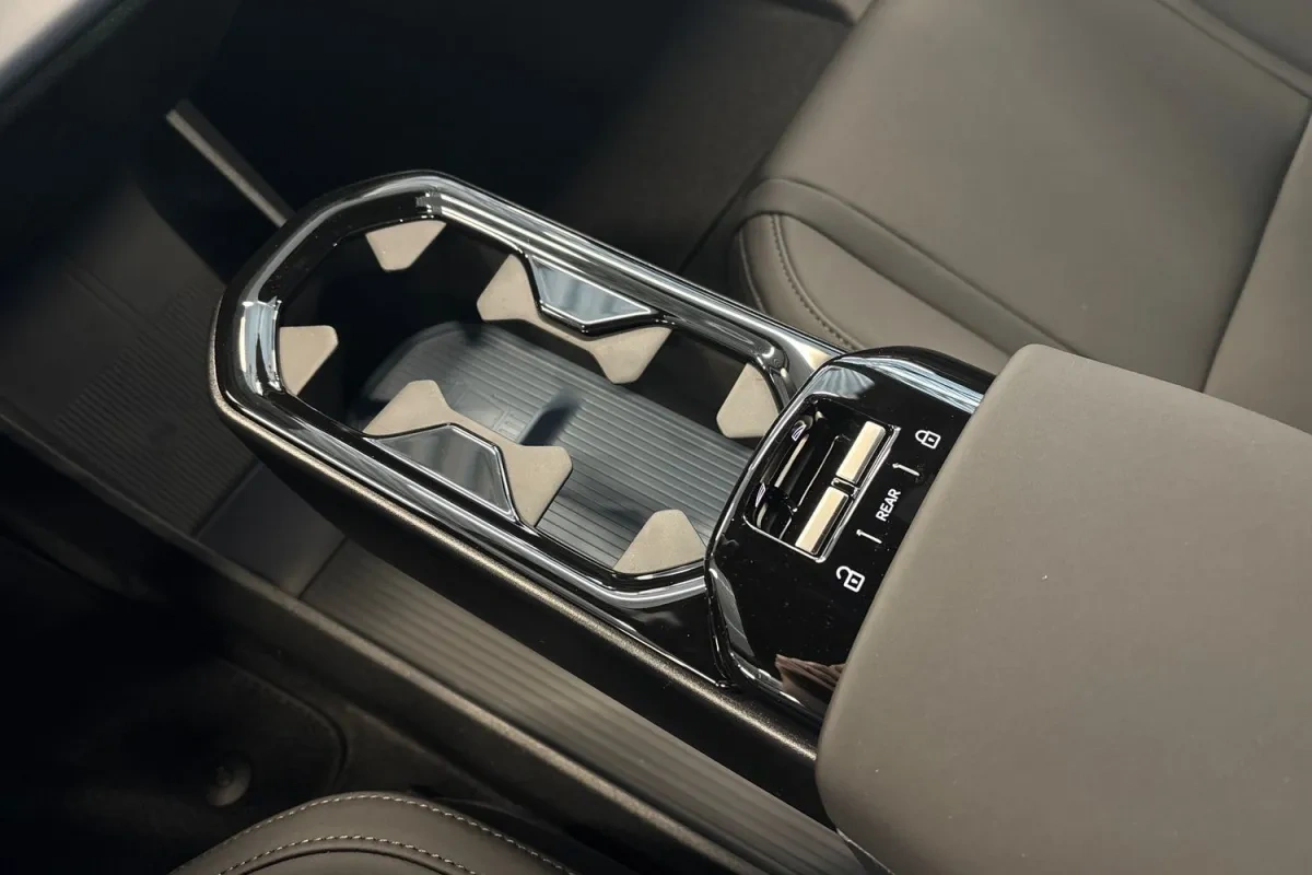 Volvo EX30