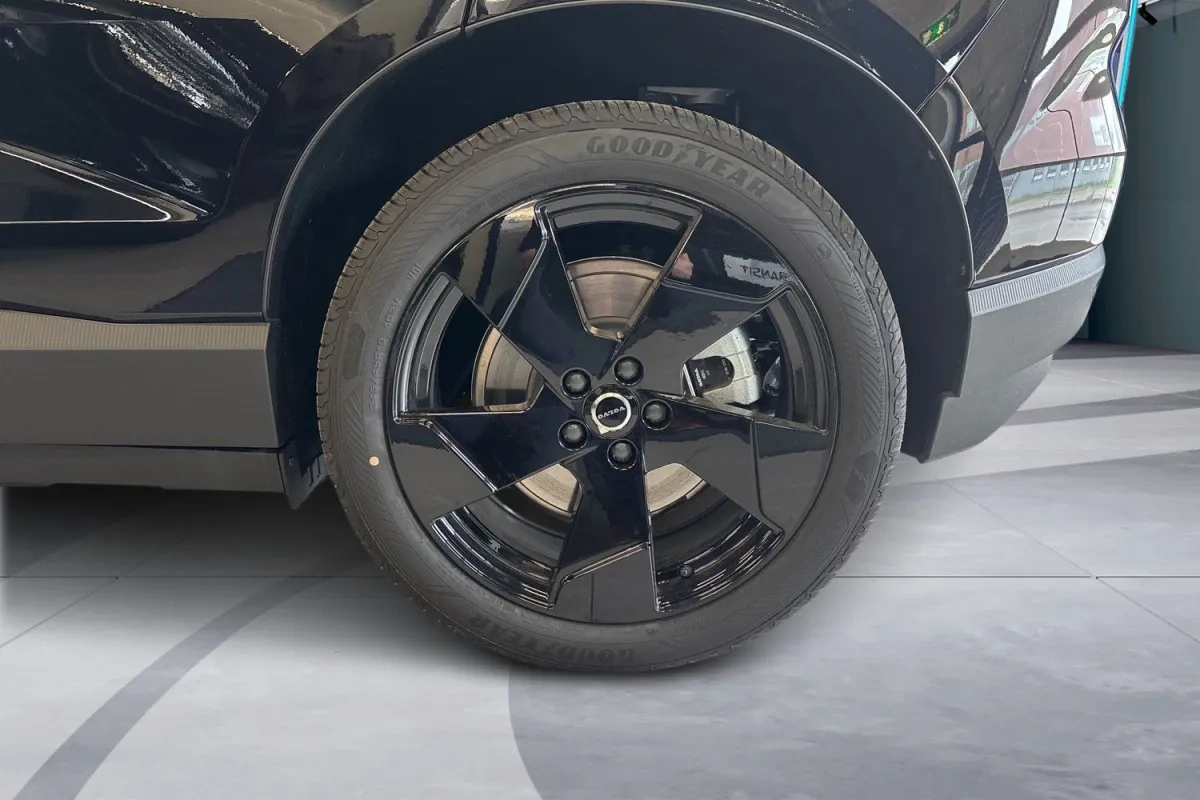 Volvo EX30