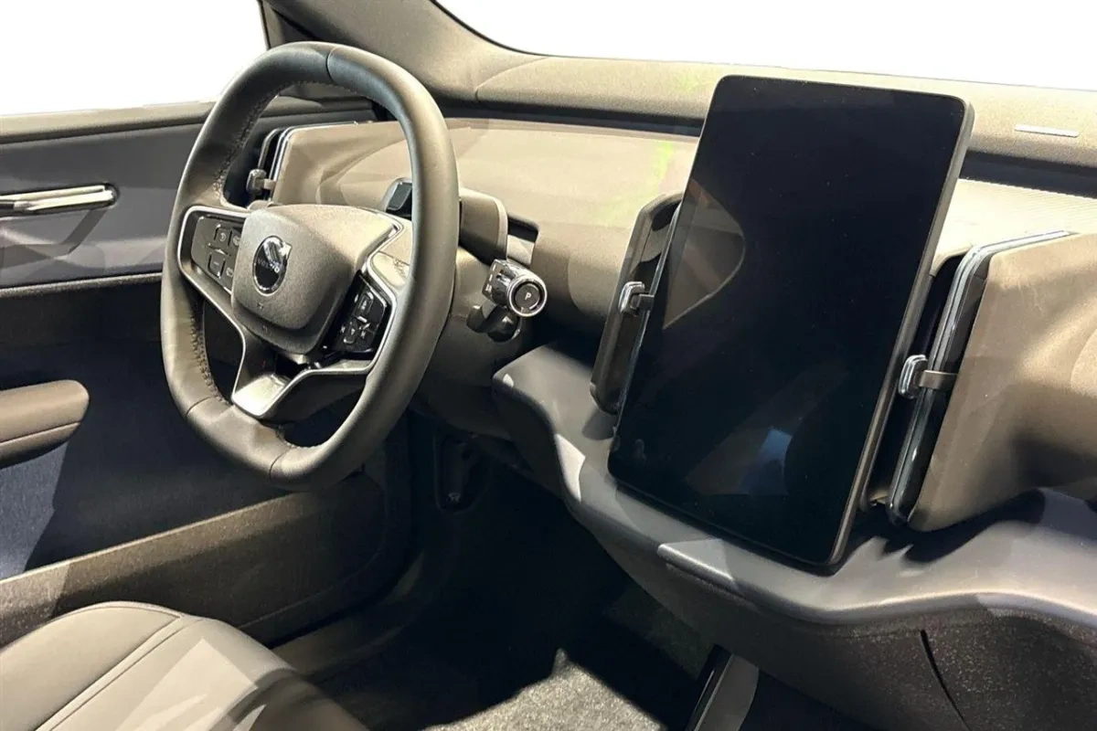 Volvo EX30