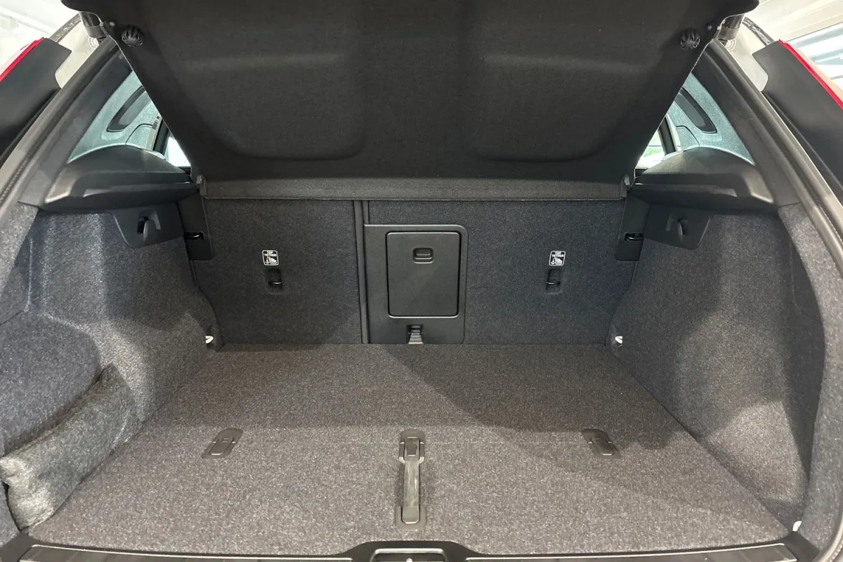 Volvo EX40