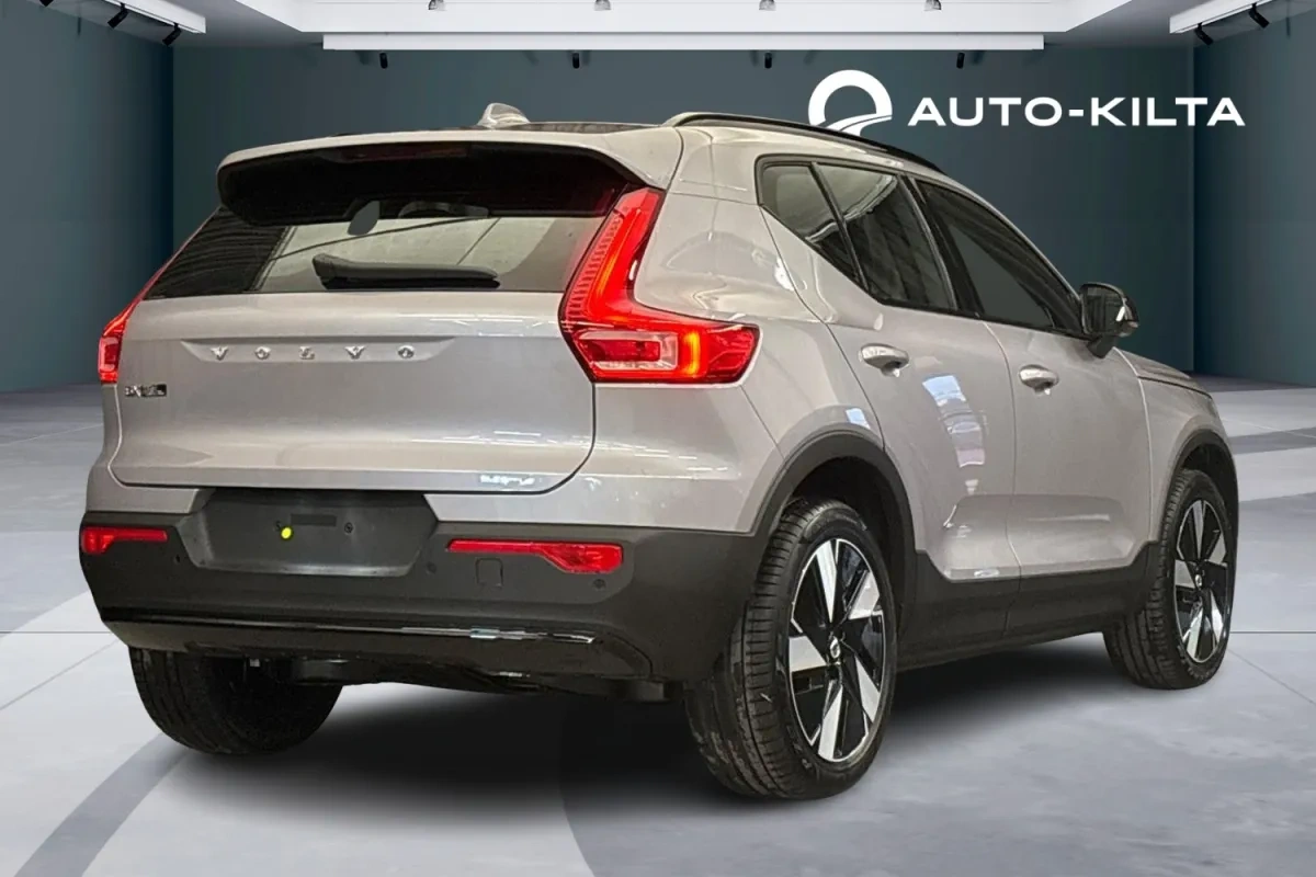 Volvo EX40