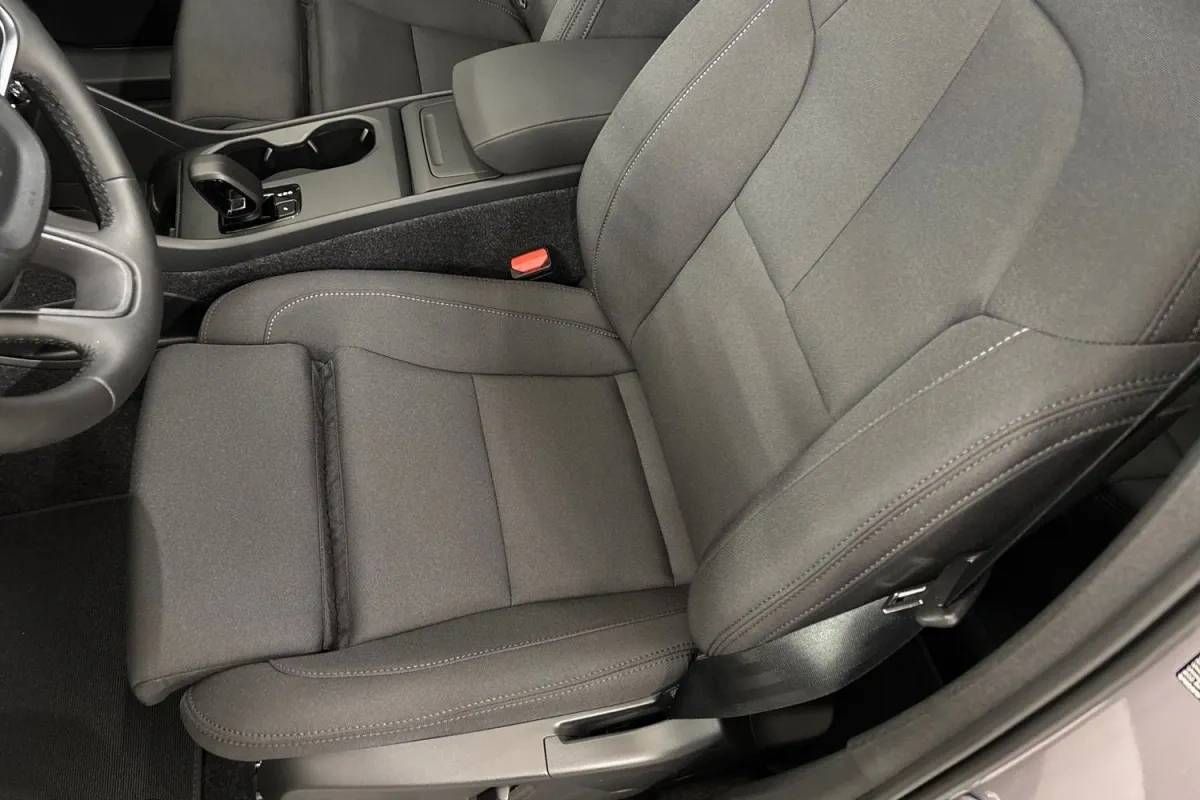 Volvo EX40