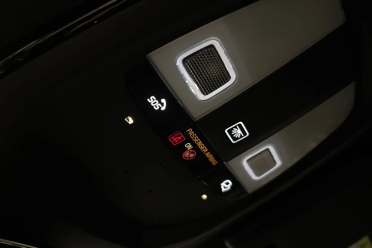 Volvo EX40