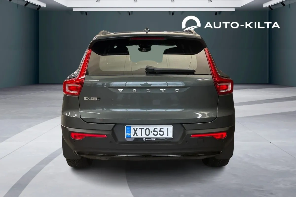 Volvo EX40