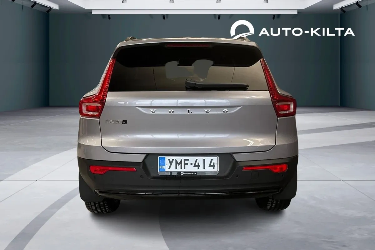 Volvo EX40